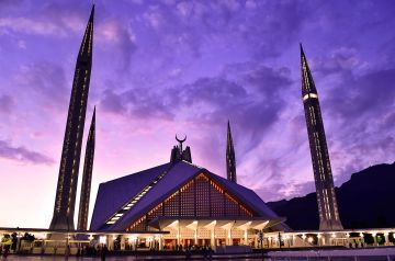 Faisal Mosque in Islamabad. —Photo by Ali Mujtaba